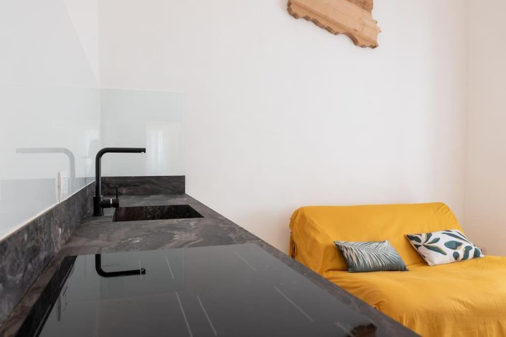 Collegiata Apartment - Catania Downtown Екстер'єр фото
